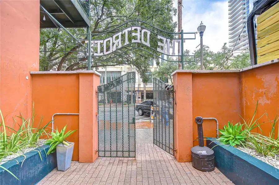 215 Central Avenue #2B, Saint Petersburg, FL 33701 - #3