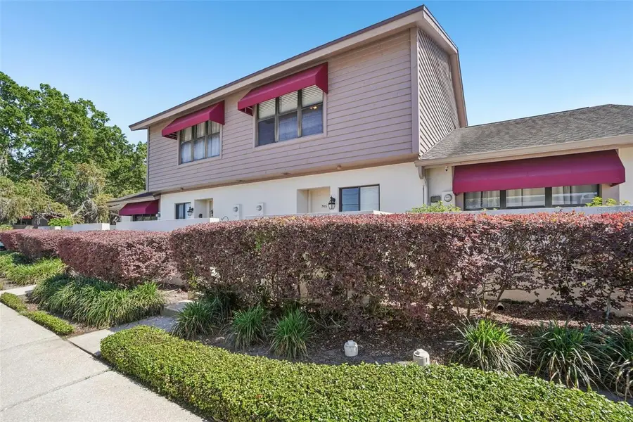 745 Oak Park Place, Brandon, FL 33511 - #2