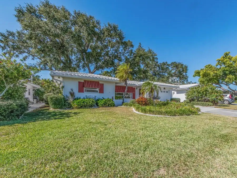 9234 141st Street, Seminole, FL 33776 - #2