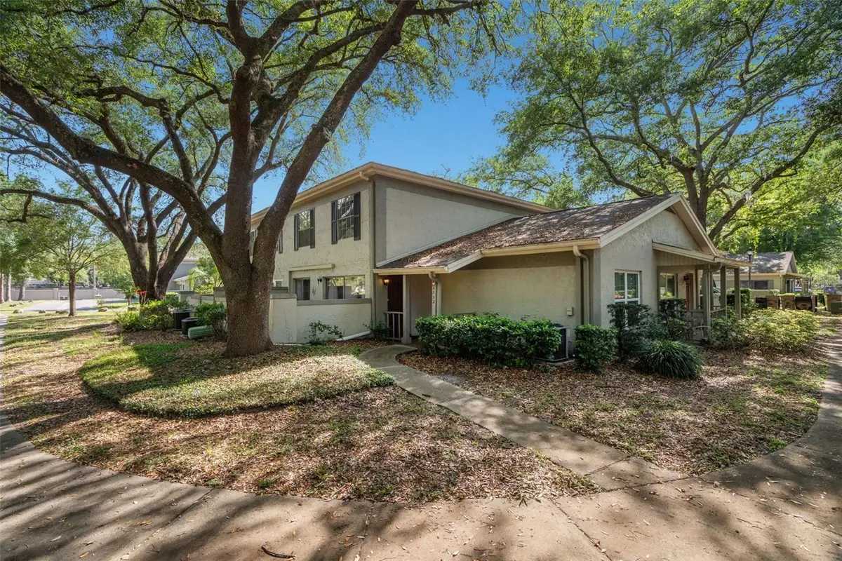 6322 Treetop Circle, Temple Terrace, FL 33617 - #1