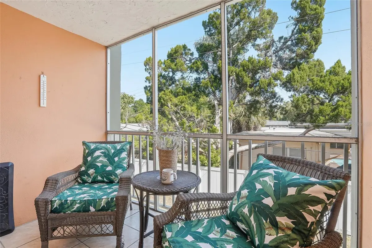 952 Virginia Street #202, Dunedin, FL 34698 - #1