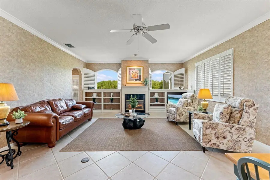 9442 Hunters Pond Drive, Tampa, FL 33647 - #2