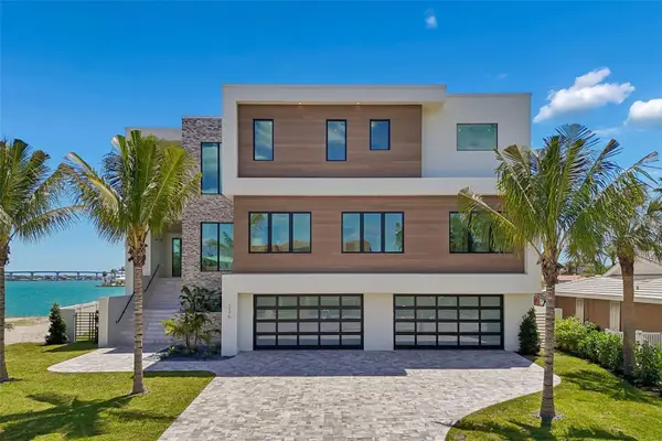 236 Howard Drive, BELLEAIR BEACH, FL 33786