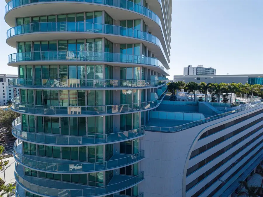 400 Central Avenue #1003, Saint Petersburg, FL 33701 - #2