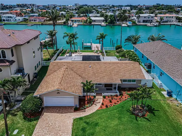 11800 7th Street E, TREASURE ISLAND, FL 33706