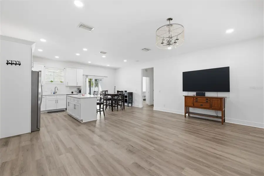 4401 Cobia Drive Se, Saint Petersburg, FL 33705 - #3