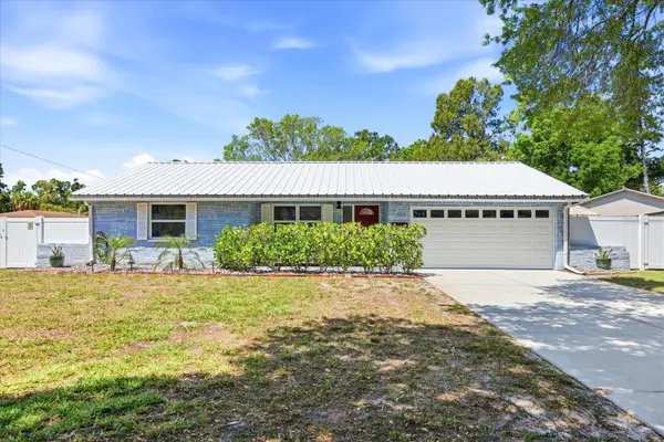5700 Harding Boulevard Ne, ST PETERSBURG, FL 33703