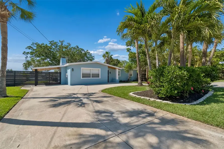 4790 Shore Acres Boulevard Ne, Saint Petersburg, FL 33703 - #2