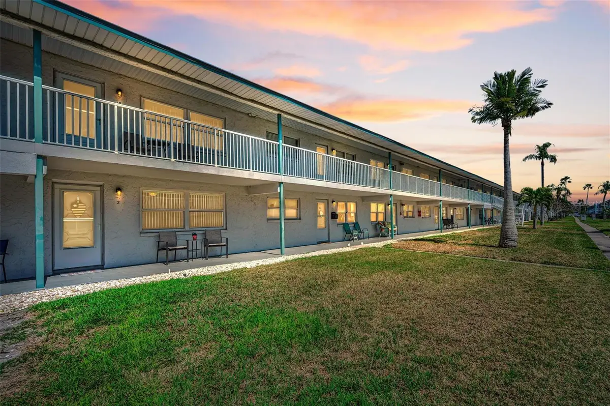 5257 81st Lane N #2, Saint Petersburg, FL 33709 - #1