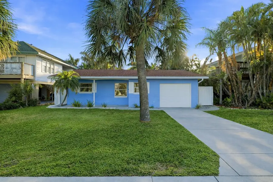 17734 1st Street E, Redington Shores, FL 33708 - #2