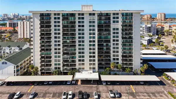 400 Island Way #1411, CLEARWATER BEACH, FL 33767