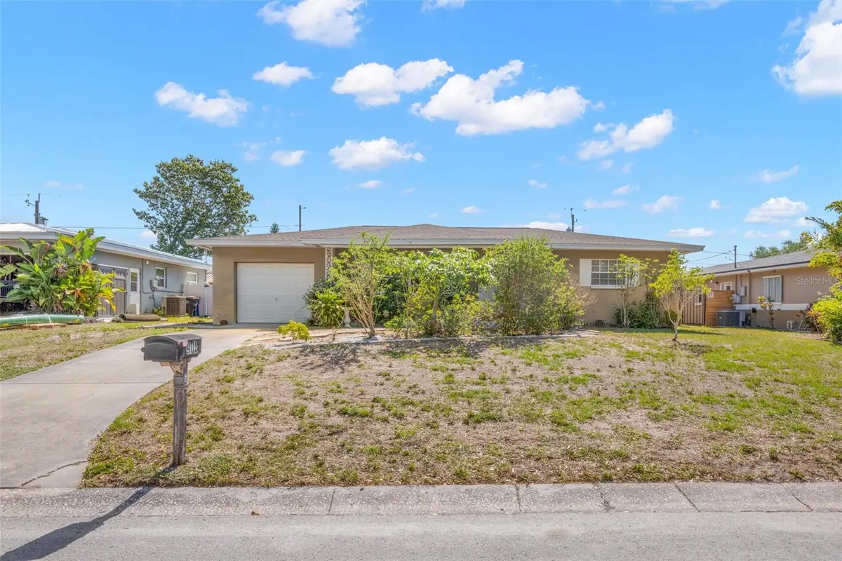 909 Woodley Road, Clearwater, FL 33764 - #1