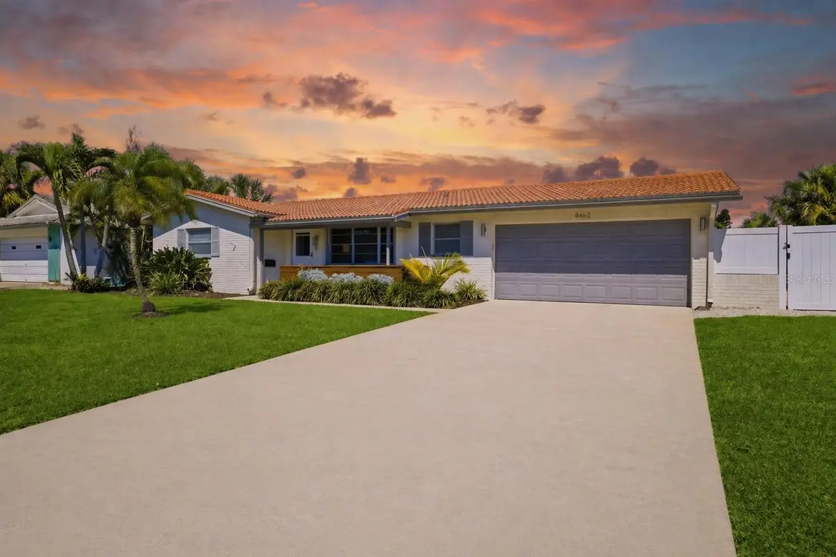4462 39th Street S, Saint Petersburg, FL 33711 - #1