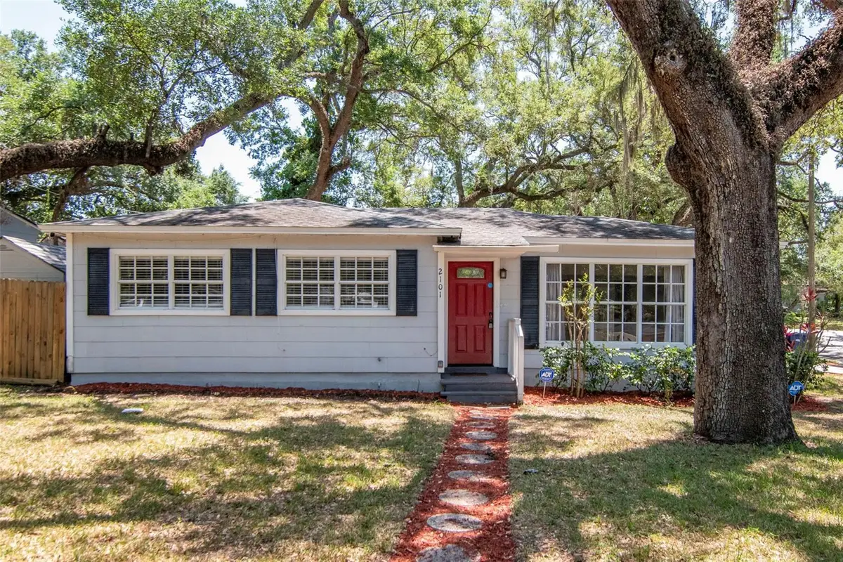 2101 E Howell Street, Tampa, FL 33610 - #1