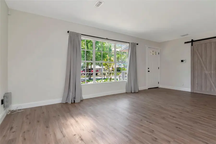 2101 E Howell Street, Tampa, FL 33610 - #3