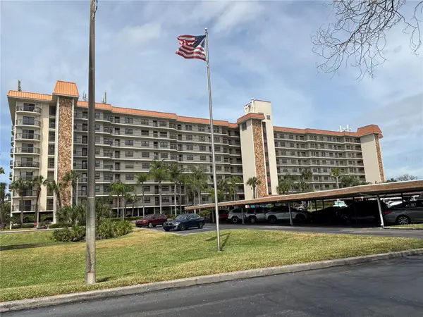 5400 Park Street N #108, ST PETERSBURG, FL 33709