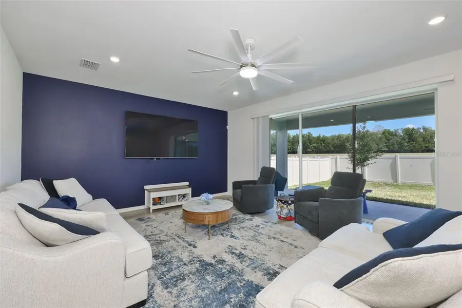 3070 Forest Meadow Avenue, Valrico, FL 33594 - #3