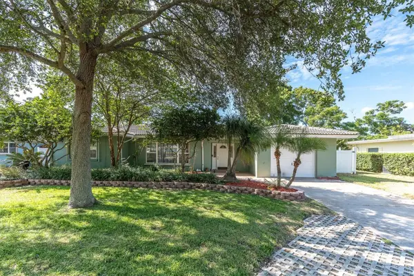 29 Southwind Drive, LARGO, FL 33770
