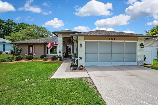 8224 Sugarbush Drive, SPRING HILL, FL 34606