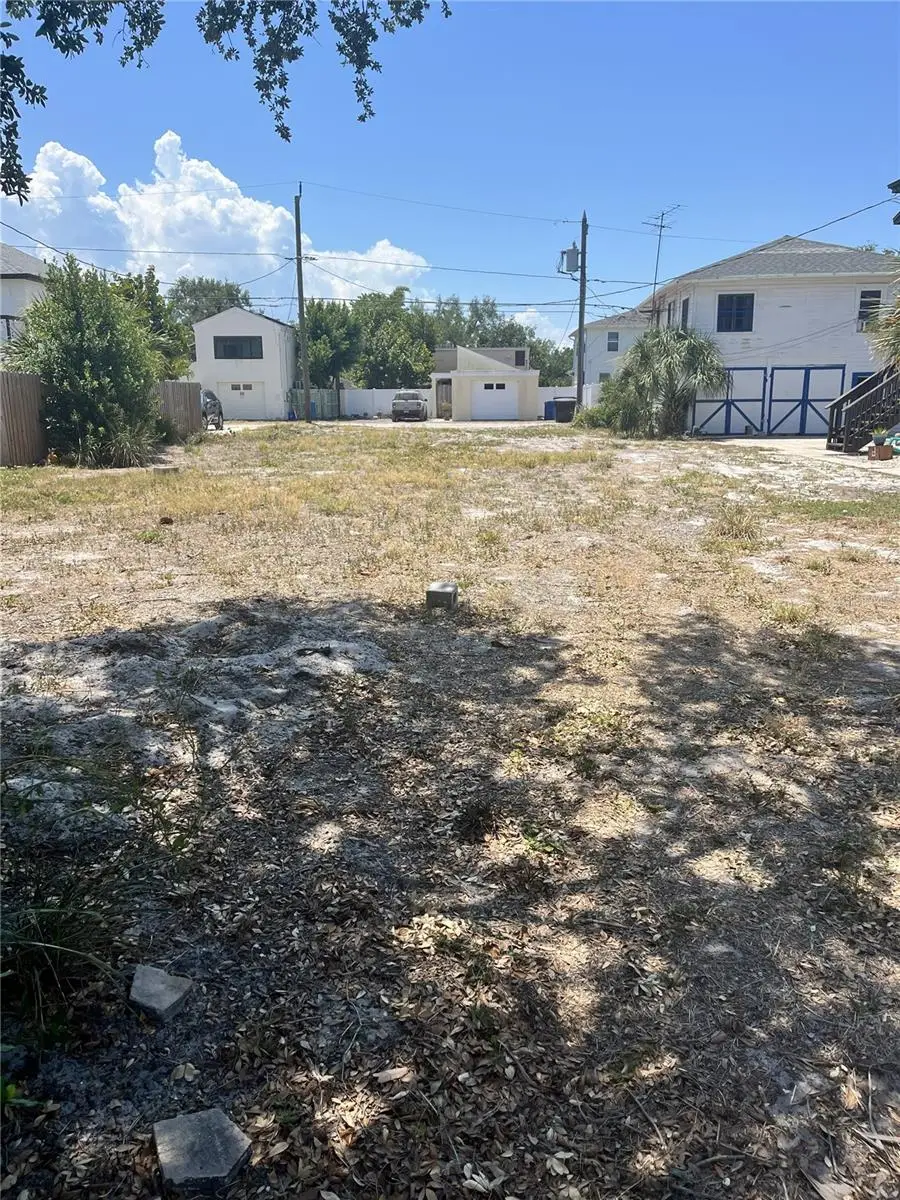 146 17th Avenue Se, Saint Petersburg, FL 33701 - #1