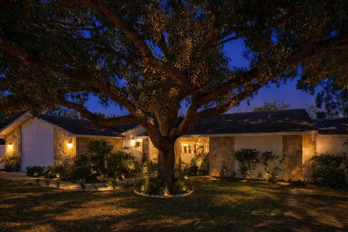 1307 Normandy Circle, Palm Harbor, FL 34683 - #1
