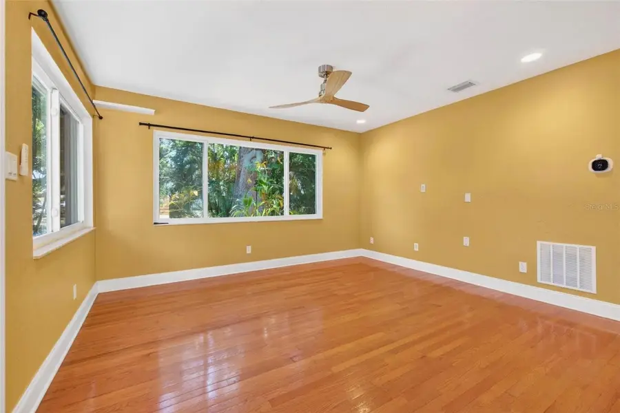 2200 8th Avenue N, Saint Petersburg, FL 33713 - #3