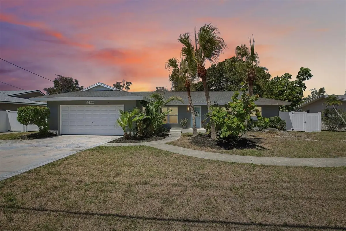 9622 Oakhurst Road, Seminole, FL 33776 - #1