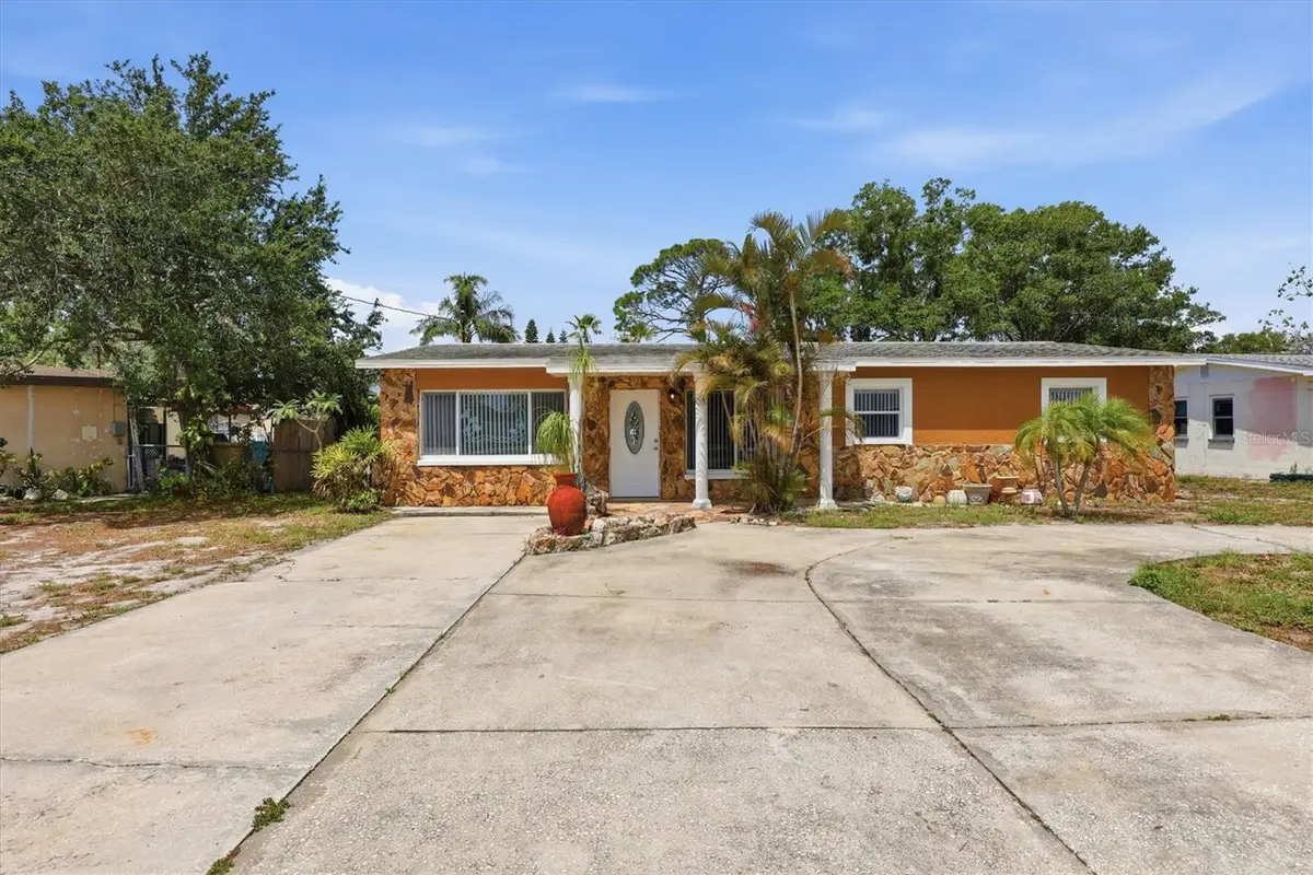 721 Bayshore Drive, Tarpon Springs, FL 34689 - #1
