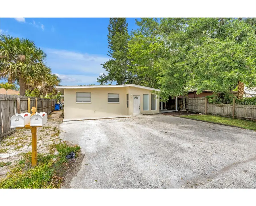 110 NE Monroe Circle N, Saint Petersburg, FL 33702 - #2