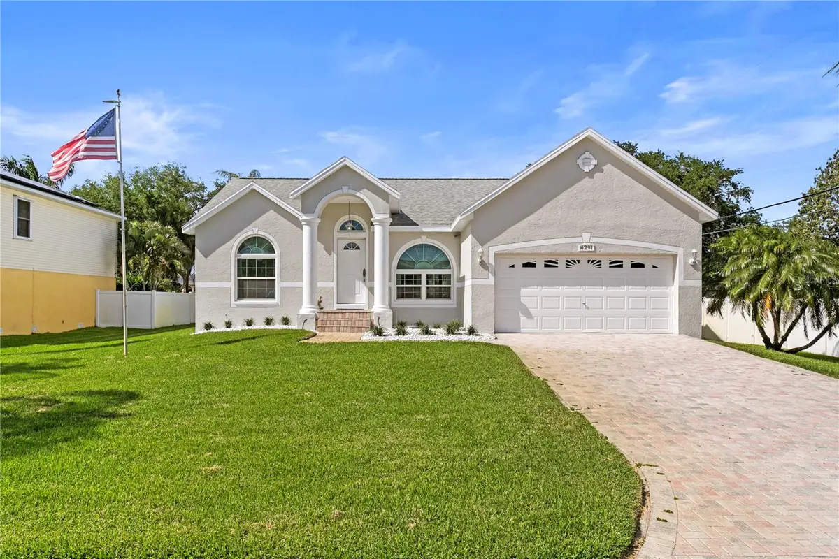 4291 53rd Avenue S, Saint Petersburg, FL 33711 - #1