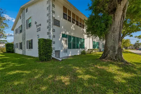 200 Glennes Lane #112, DUNEDIN, FL 34698