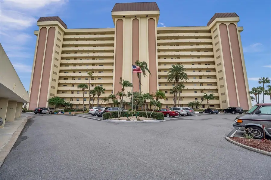 4775 Cove Cir Circle N #104, Saint Petersburg, FL 33708 - #2