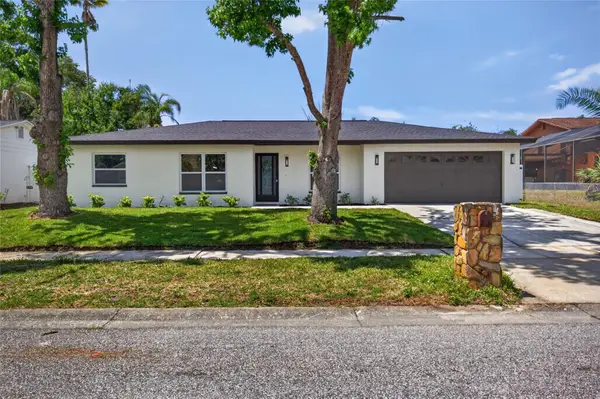 4430 Ranchwood Lane, TAMPA, FL 33624