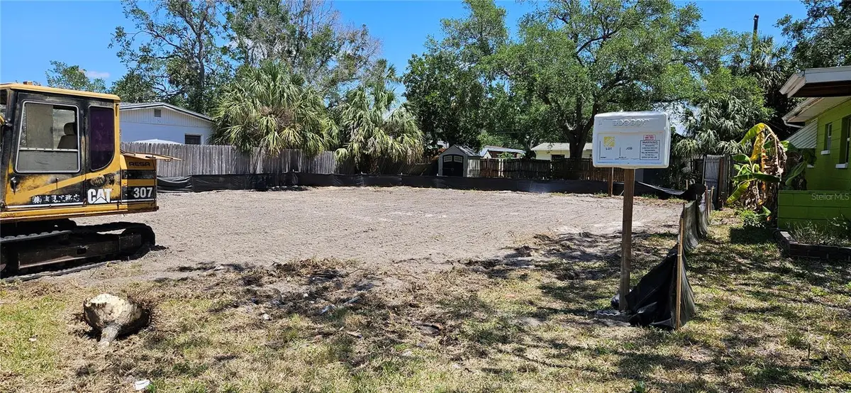 4211 Harrisburg Street Ne, Saint Petersburg, FL 33703 - #1