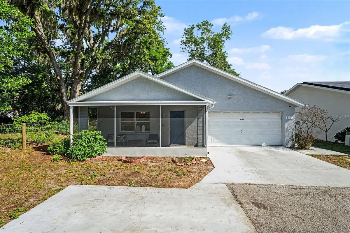 4745 Silver Circle, Zephyrhills, FL 33541 - #1