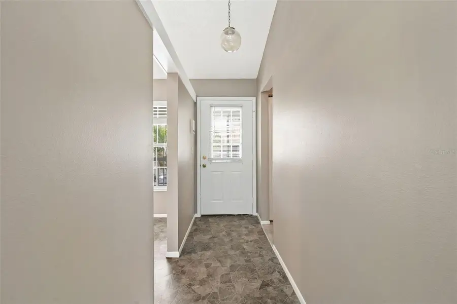 12239 Sun Vista Ct E Court E, Treasure Island, FL 33706 - #3