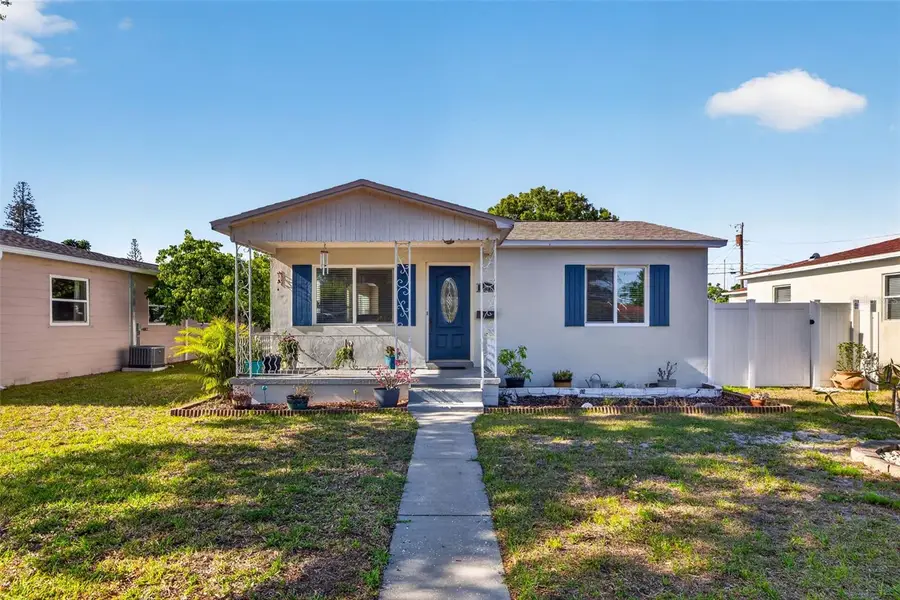 2301 36th Avenue N, Saint Petersburg, FL 33713 - #2