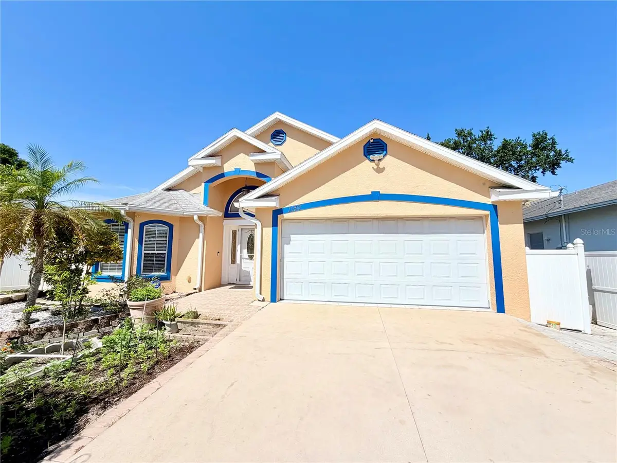 1150 Oakwood Drive, Dunedin, FL 34698 - #1
