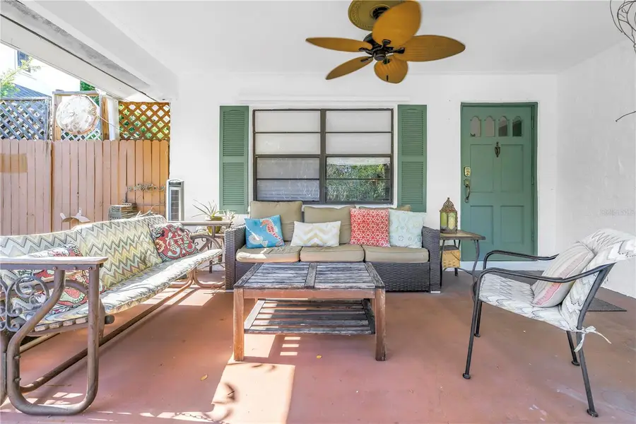 216 16th Avenue Se, Saint Petersburg, FL 33701 - #3