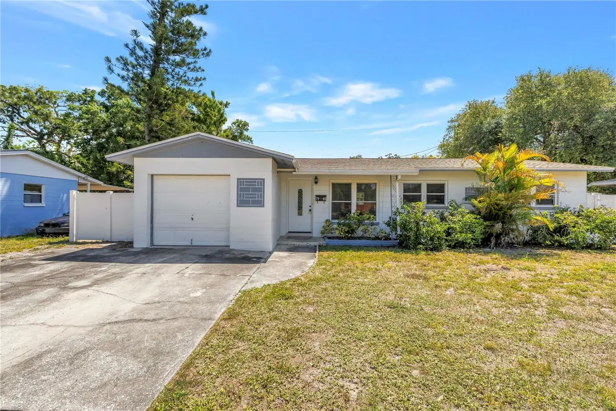 7145 16th Street N, Saint Petersburg, FL 33702 - #1