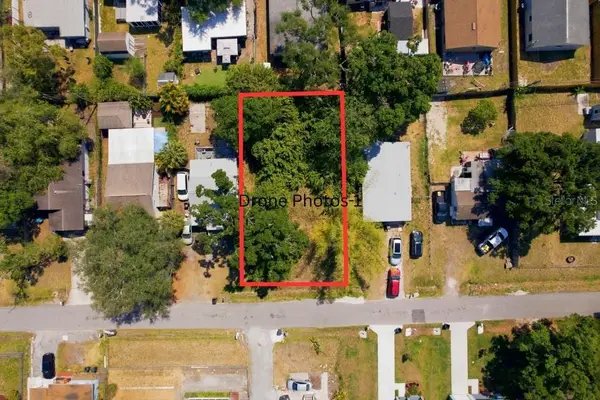 6325 30th Street N, ST PETERSBURG, FL 33702