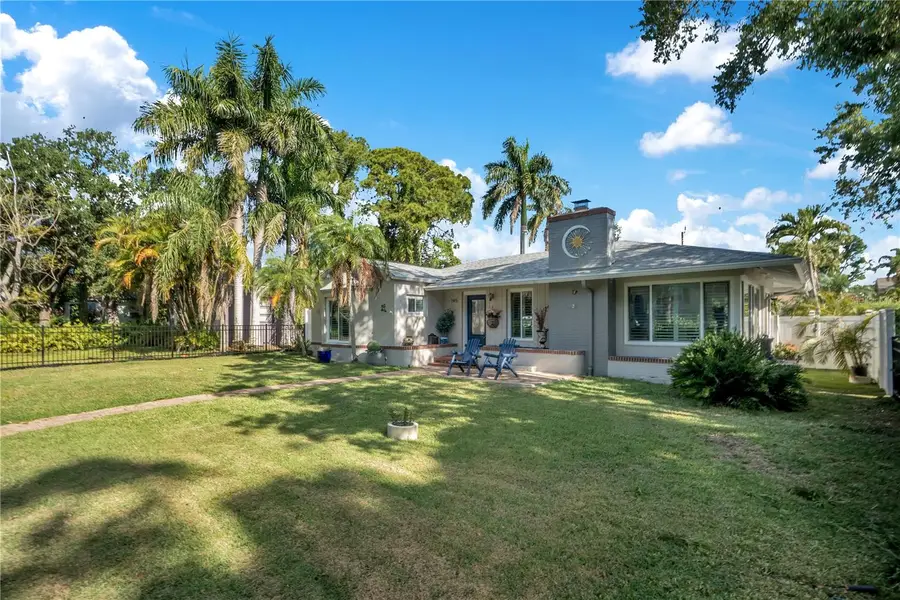 145 27th Avenue N, Saint Petersburg, FL 33704 - #2