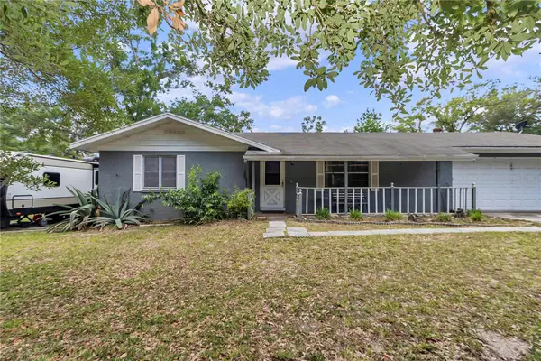 16738 SE 63 Lane, OCKLAWAHA, FL 32179