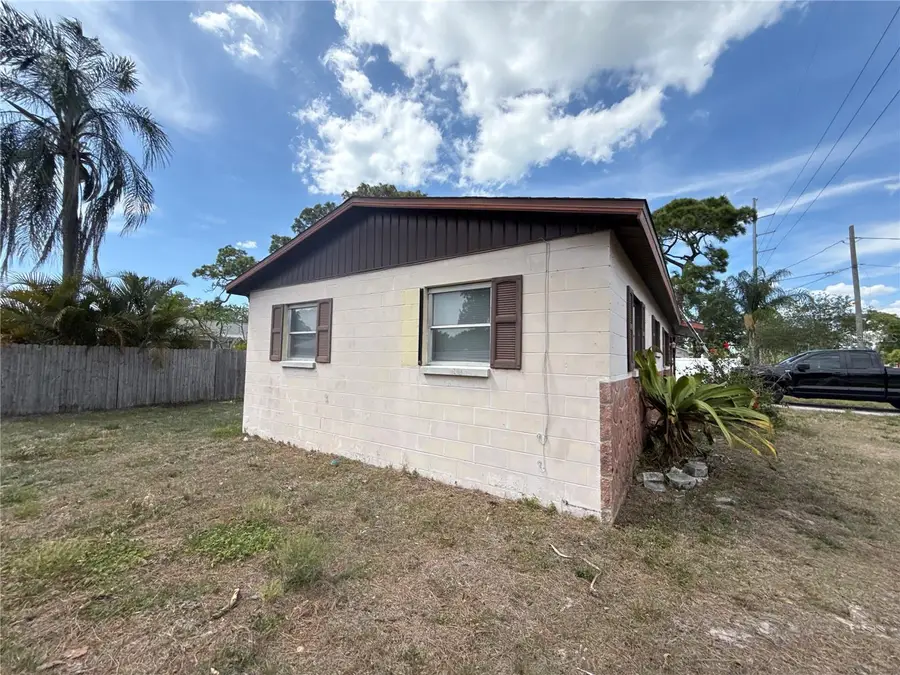 1878 Trotter Road, Largo, FL 33774 - #3