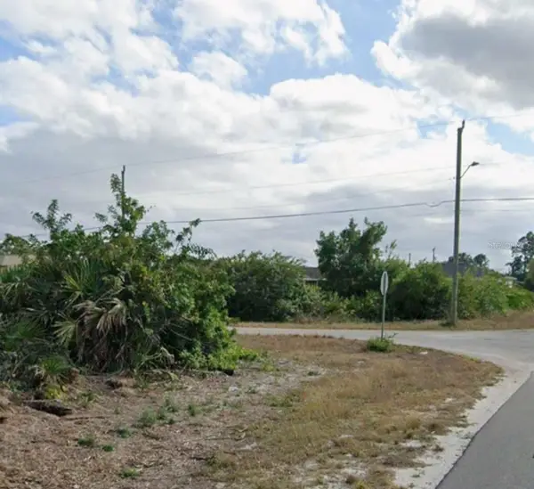 2818 14th Street W, LEHIGH ACRES, FL 33971