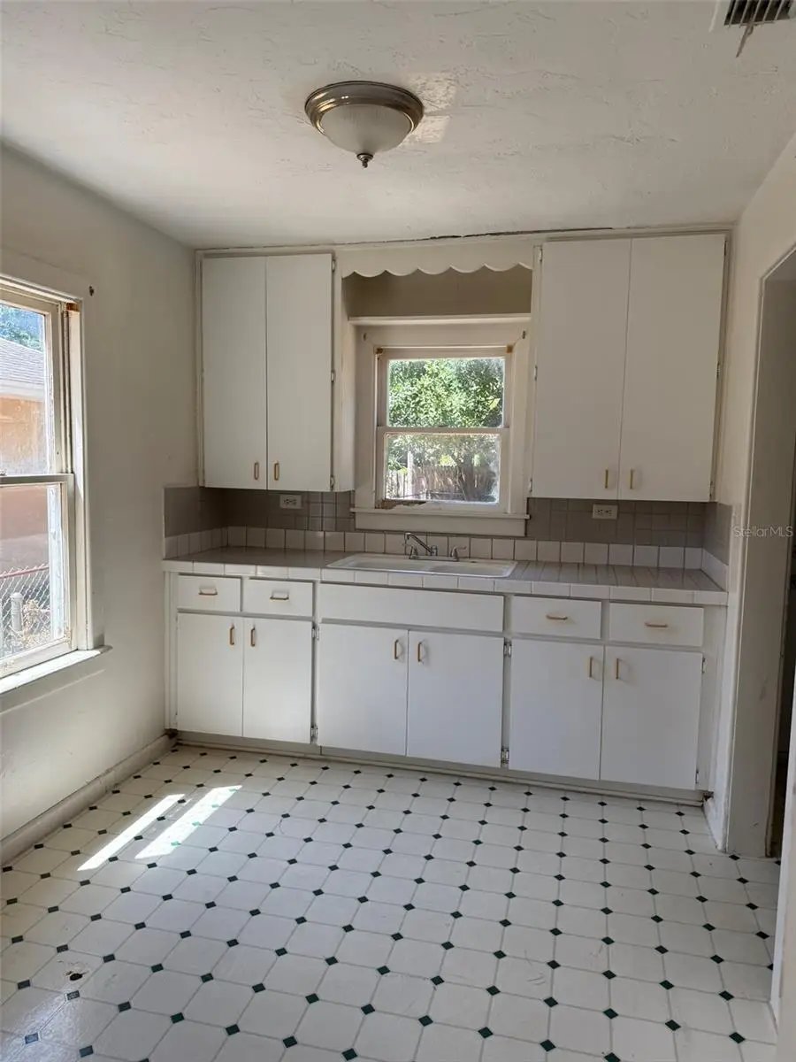 2845 23rd Avenue N, Saint Petersburg, FL 33713 - #3