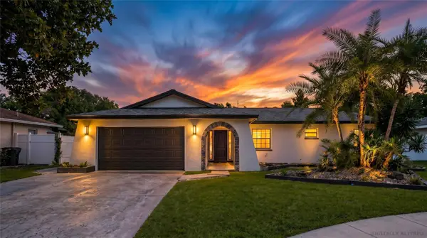 2370 Robyn Court, DUNEDIN, FL 34698