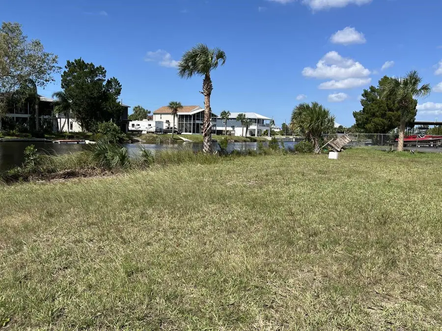 3341 Shoal Line Boulevard, Hernando Beach, FL 34607 - #3
