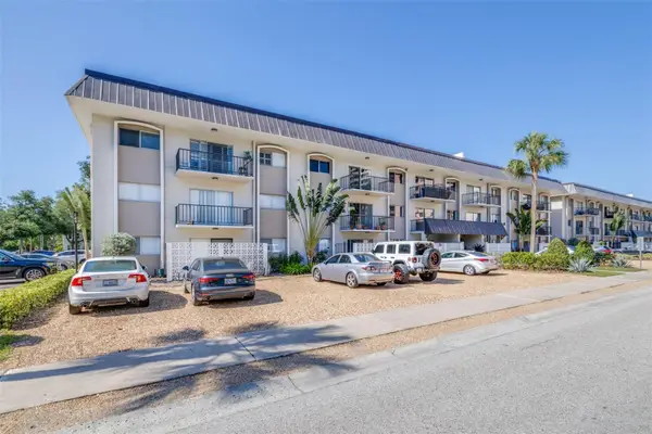 4606 W Gray Street #107, TAMPA, FL 33609