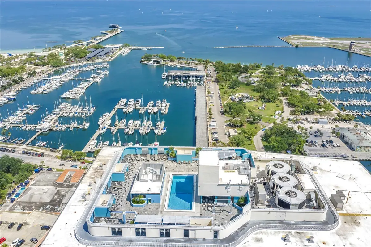 1 Beach Drive Se #1207, Saint Petersburg, FL 33701 - #1